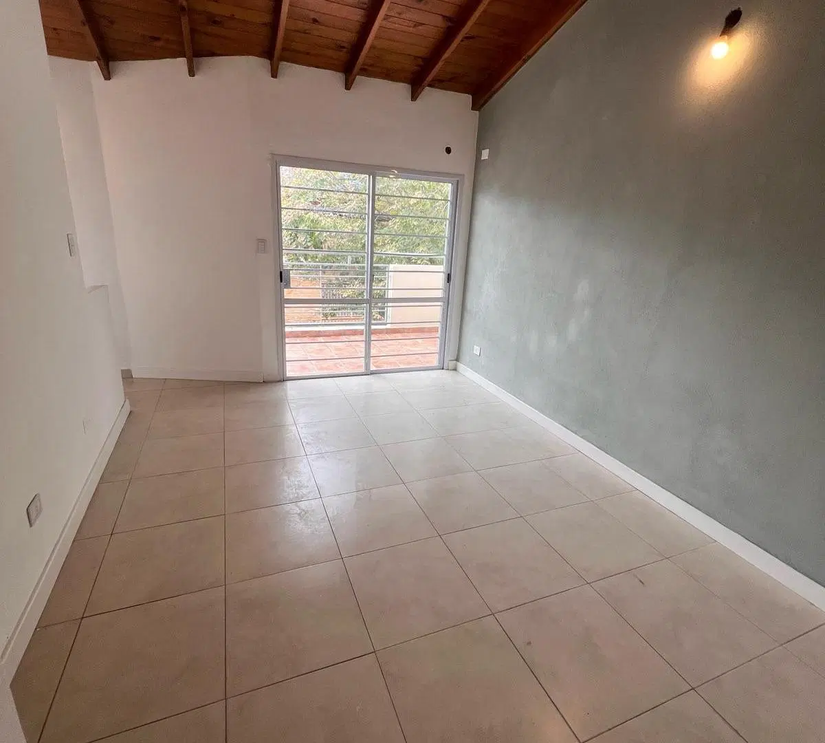 PH dos ambientes con balcón terraza - Munro - sin expensas 1
