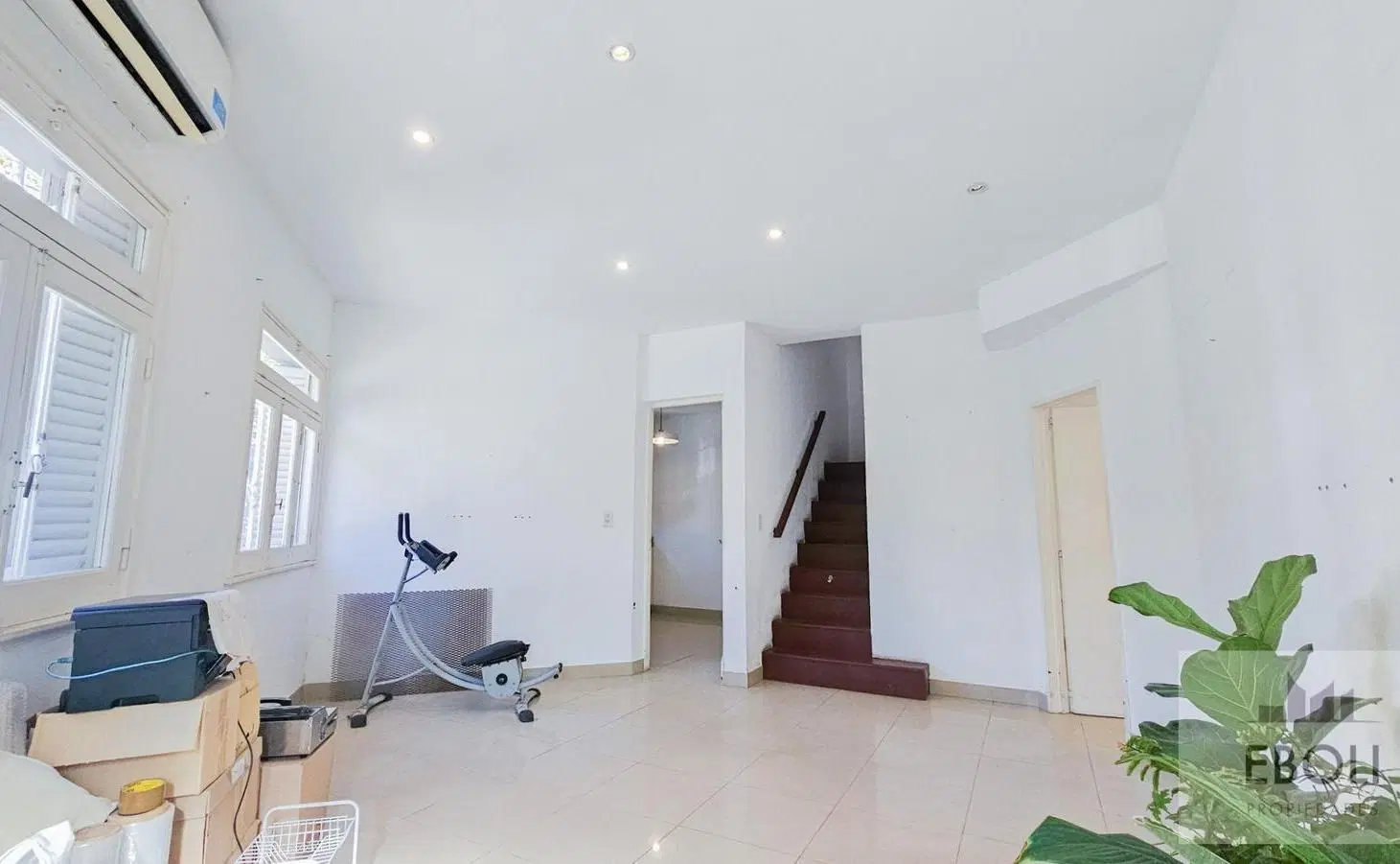Casa 4 Amb. | 3 Dorm. (1 en Suite) | Terraza | Cochera | A 2 Cuadras de Parque Saavedra 4