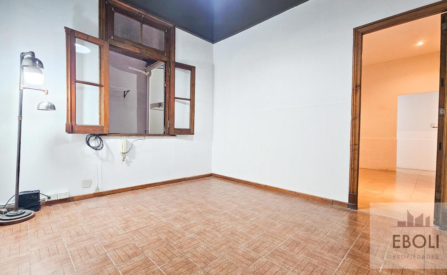 Foto de 112 m² totales en edificio histórico | Apto Profesional y Vivienda, imagen 4