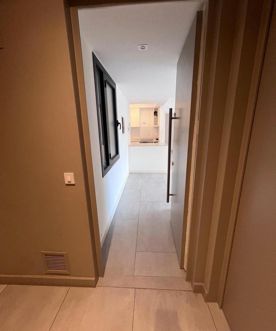 Foto de Excelente departamento de 2 ambientes en alquiler al frente con balcón, imagen 3