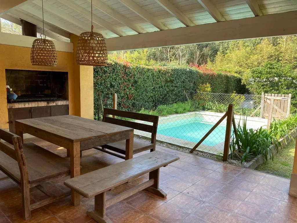 Casa en Venta en Casas del Sol con Jardin y pileta Muy luminosa 3
