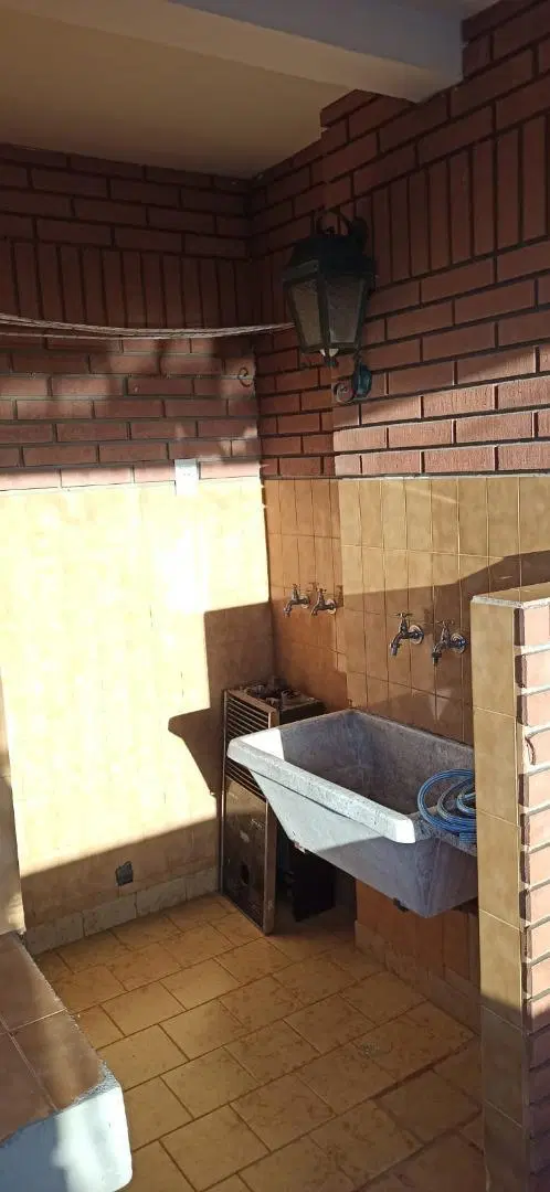 ALQUILER DEPARTAMENTO 3 DORMITORIOS FISHERTON 4