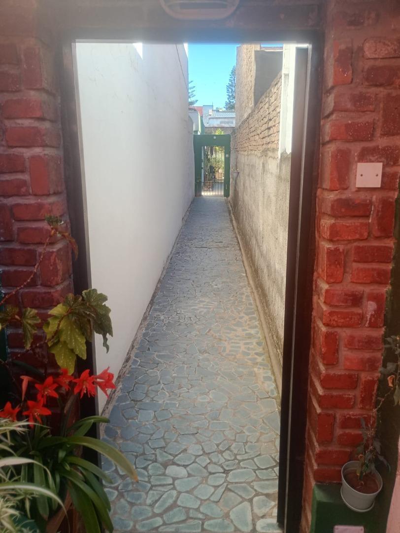 Foto de VENTA DE CASA INTERNA TRES DORMITORIOS, imagen 4