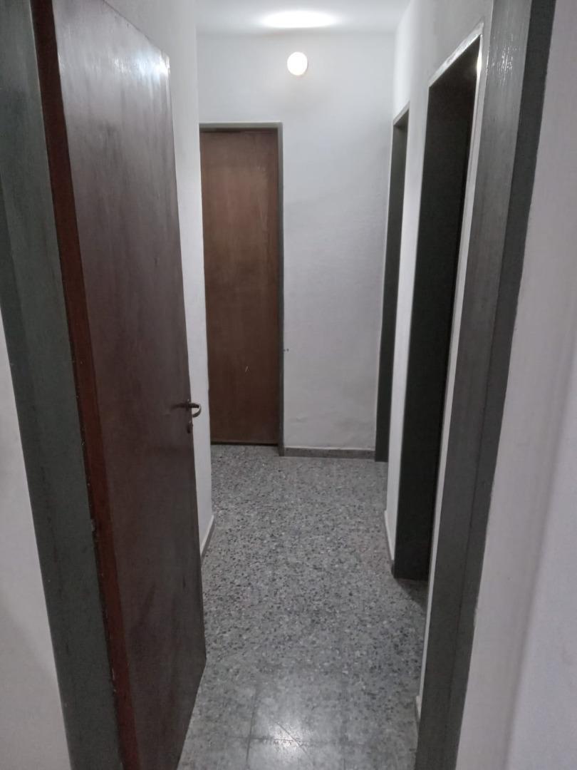 Foto de VENTA CASA QUINTA TRES DORMITORIOS EN FUNES, imagen 4