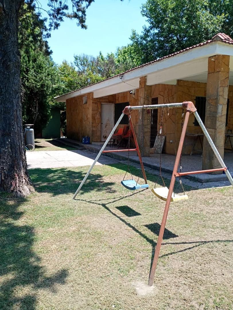 Foto de VENTA CASA QUINTA TRES DORMITORIOS EN FUNES, imagen 2