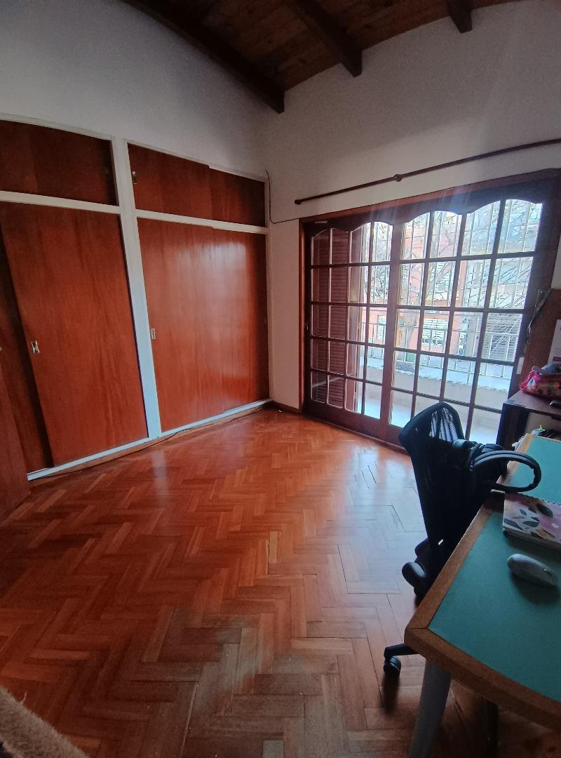 Foto de VENTA DE CASA TRES DORMITORIOS Y LOCAL COMERCIAL REP. SEXTA, imagen 1