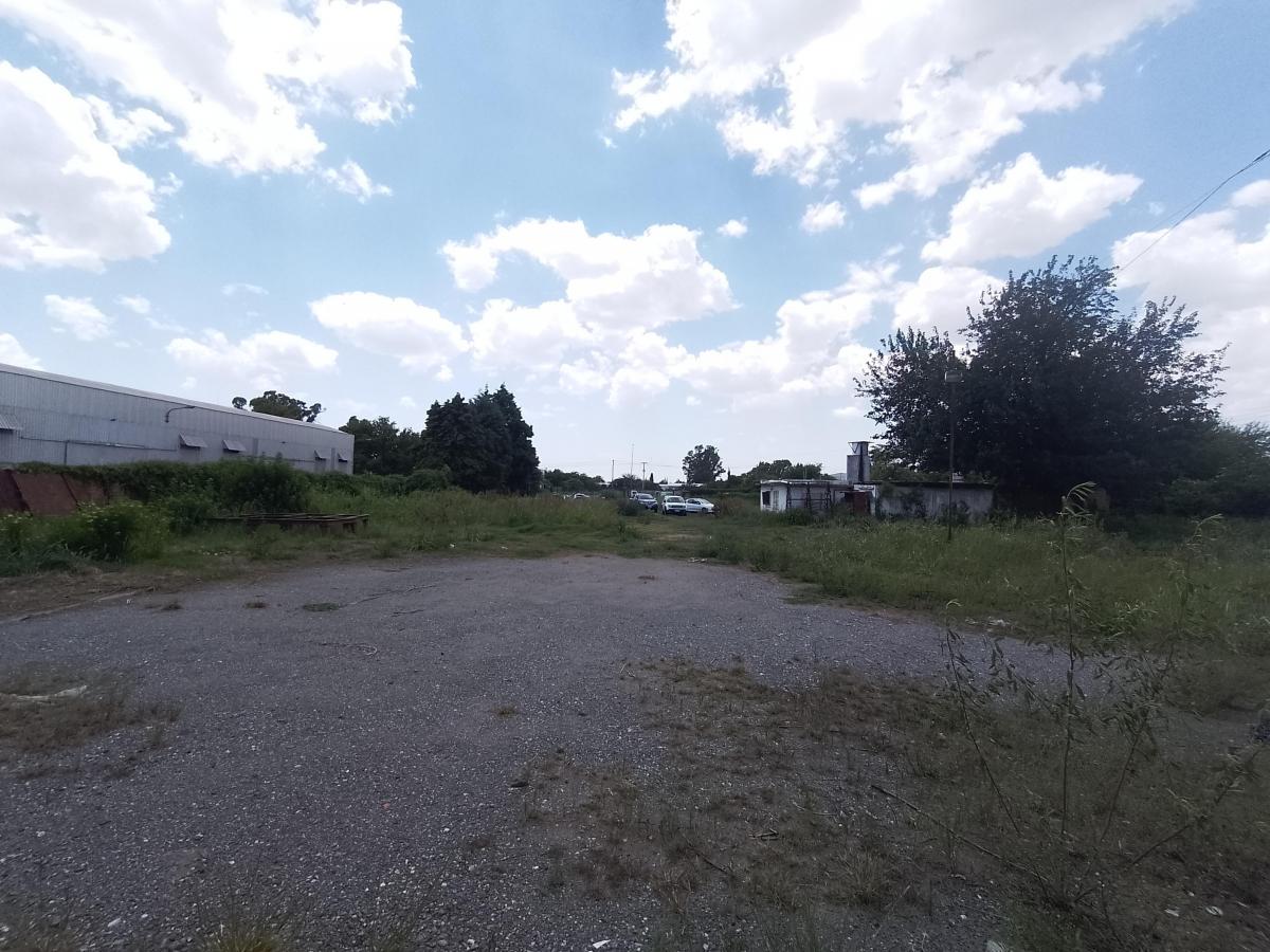 Terreno y Galpon 600 m² Velez Sarsfield Circunvalacion Cordoba Sur 4