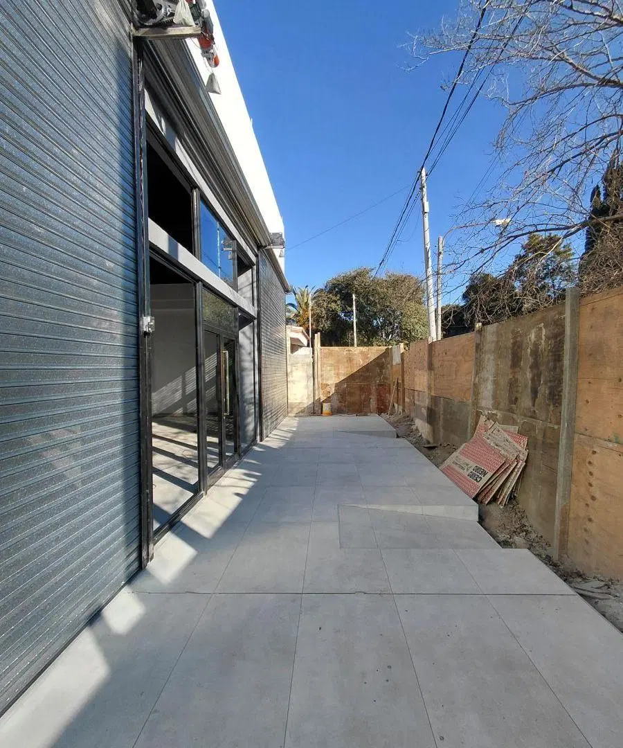 Local zona sur Avenida Valparaiso divisible 150 m2 a estrenar 4