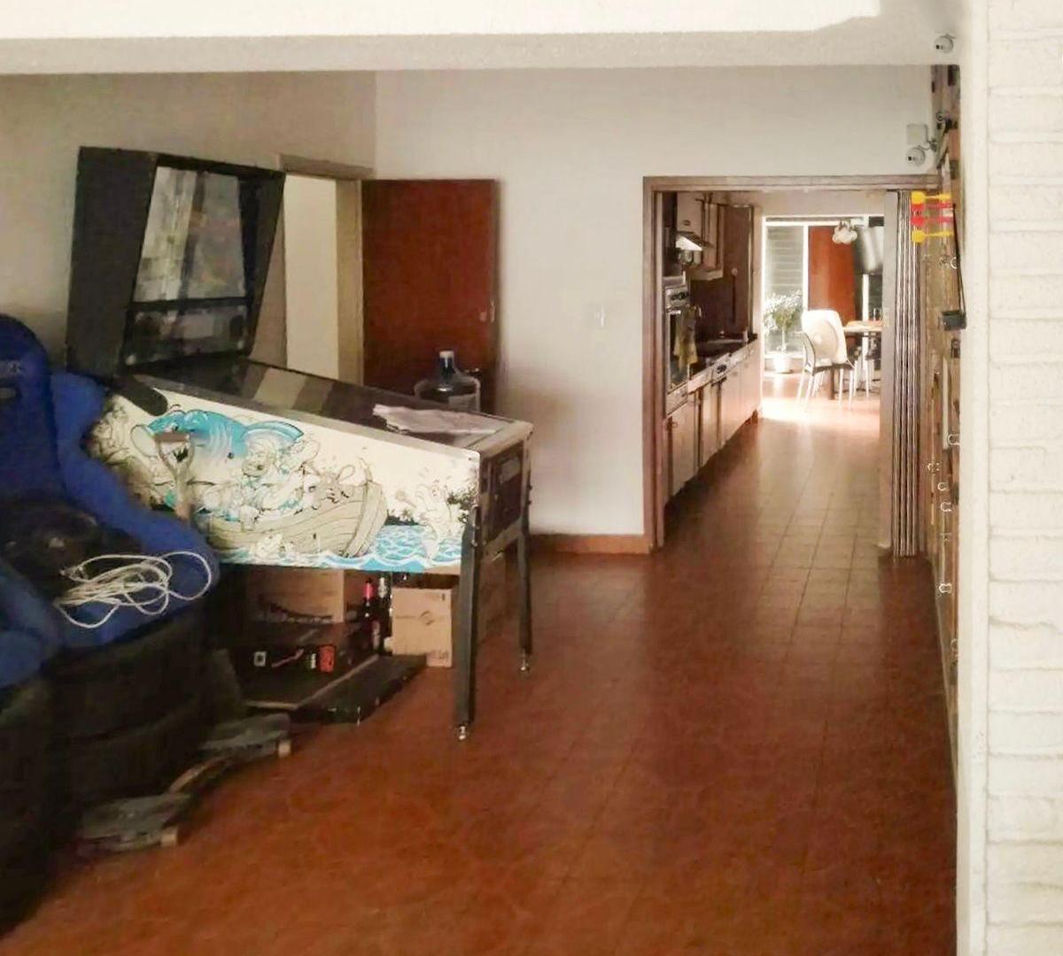 Foto de COFICO Casa en venta Pasaje 3 dorm 3 baños con patio, imagen 4
