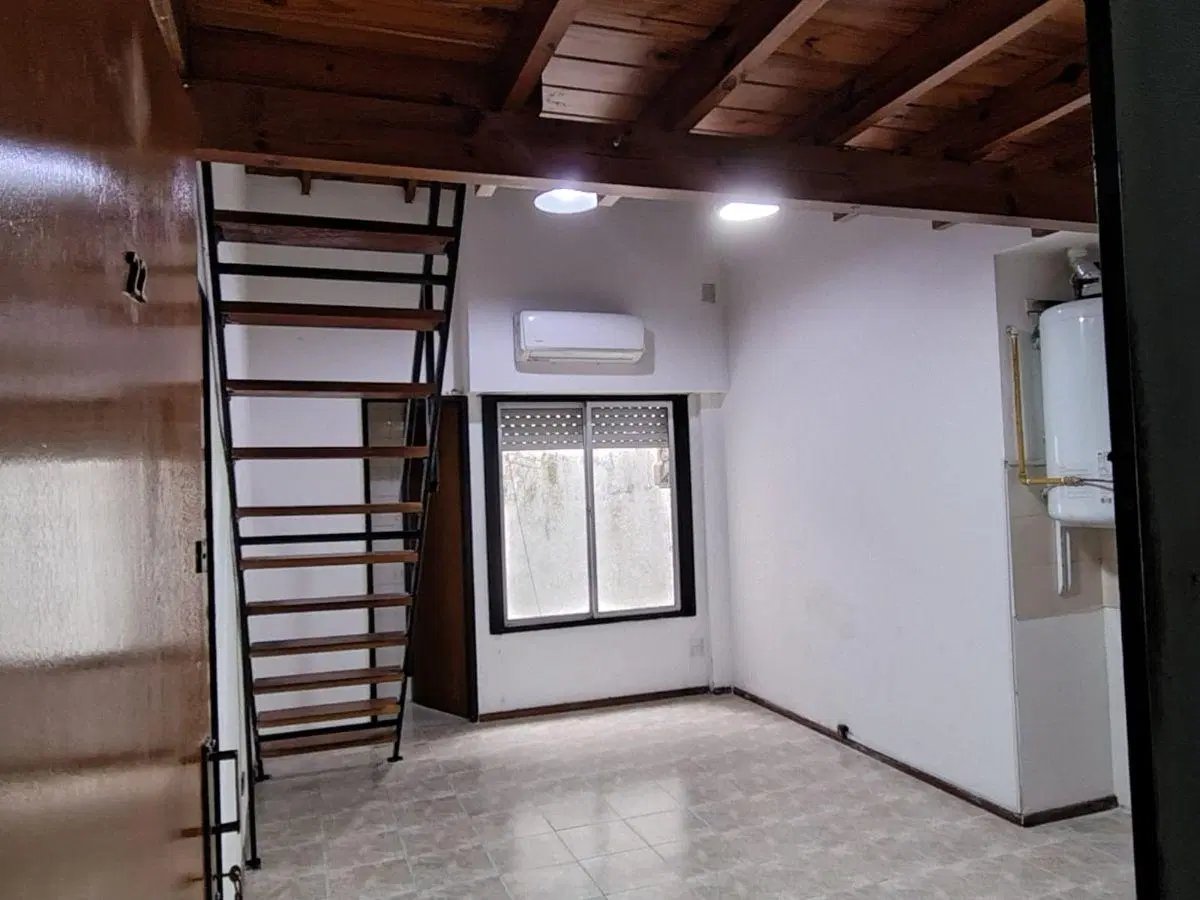 Monoambiante con e/piso alquiler en Villa Crespo 1