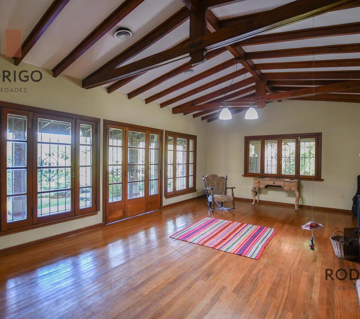 Casa en Venta - La Plata 4