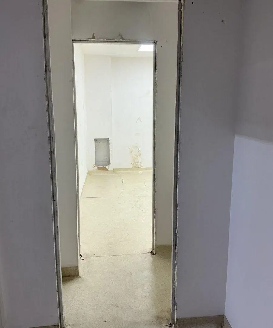 se vende deposito en parque chas 8