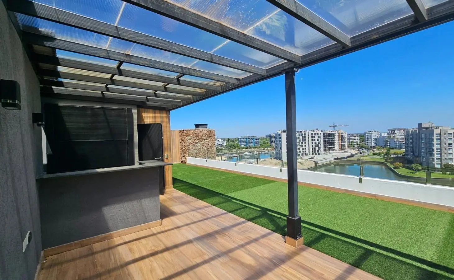 Venta alquiler departamento 4 ambientes con dependencia vista al rio Vilago  Nordelta 5