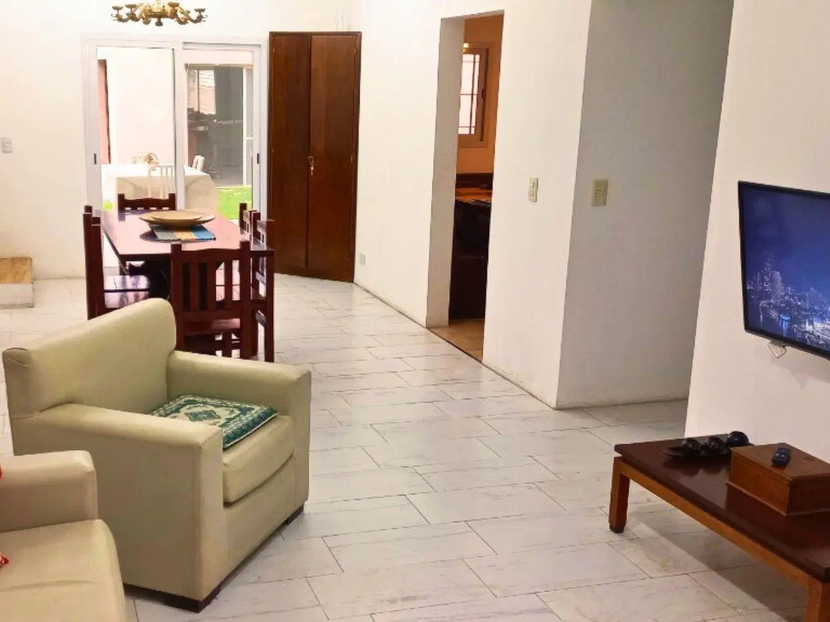 ALQUILER Casa Don Torcuato | 6 Amb., Piscina, Parque y Quincho 3