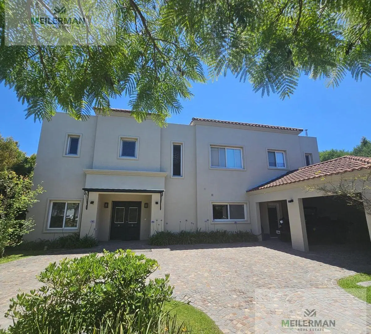Alquiler de vivienda de Casa  de 4 dormitorios en barrio El Golf Nordelta 5