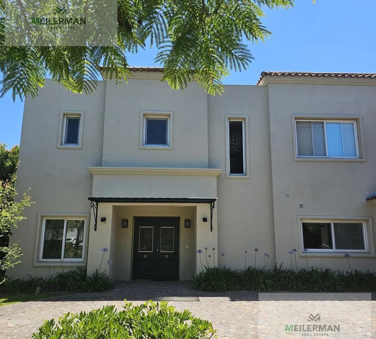 Alquiler de vivienda de Casa  de 4 dormitorios en barrio El Golf Nordelta 2