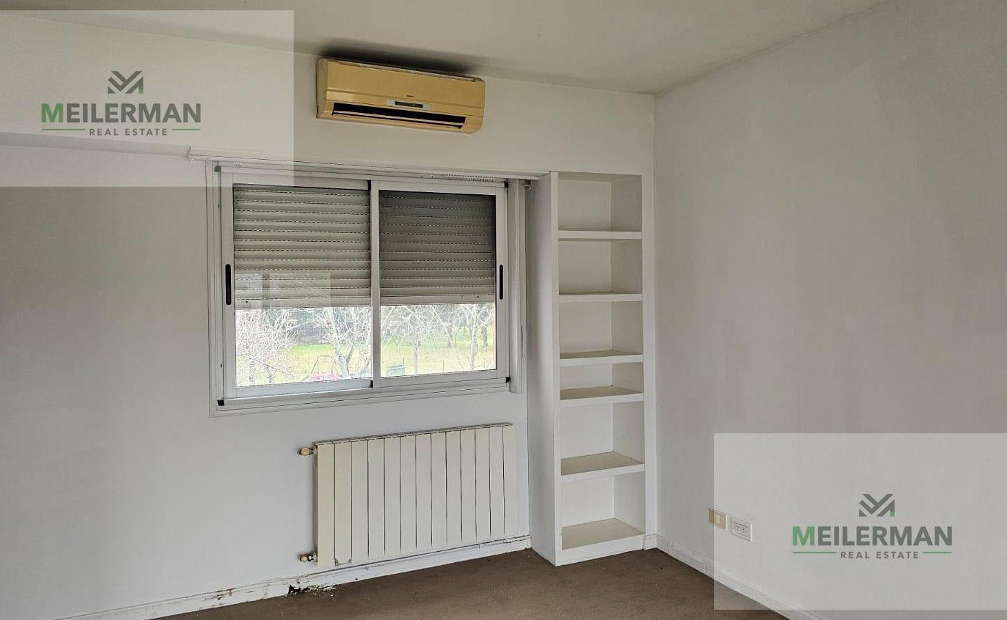 Foto de Venta de Departamento de 2 ambientes con vista a la laguna y cochera, imagen 4