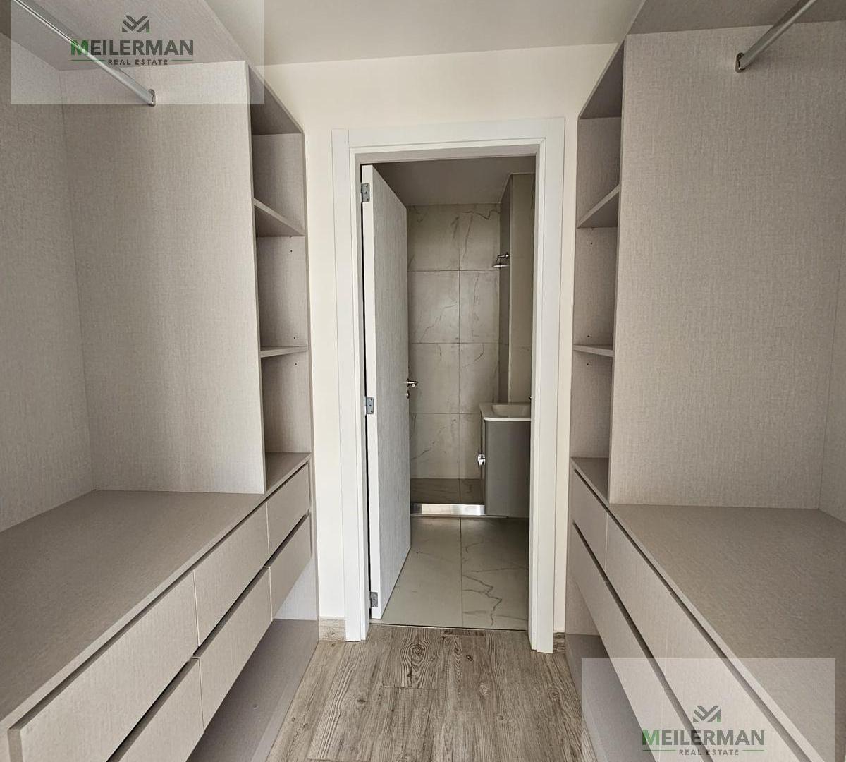 Foto de Venta departamento 2 ambientes con cochera y baulera en Torres Cristal, imagen 3