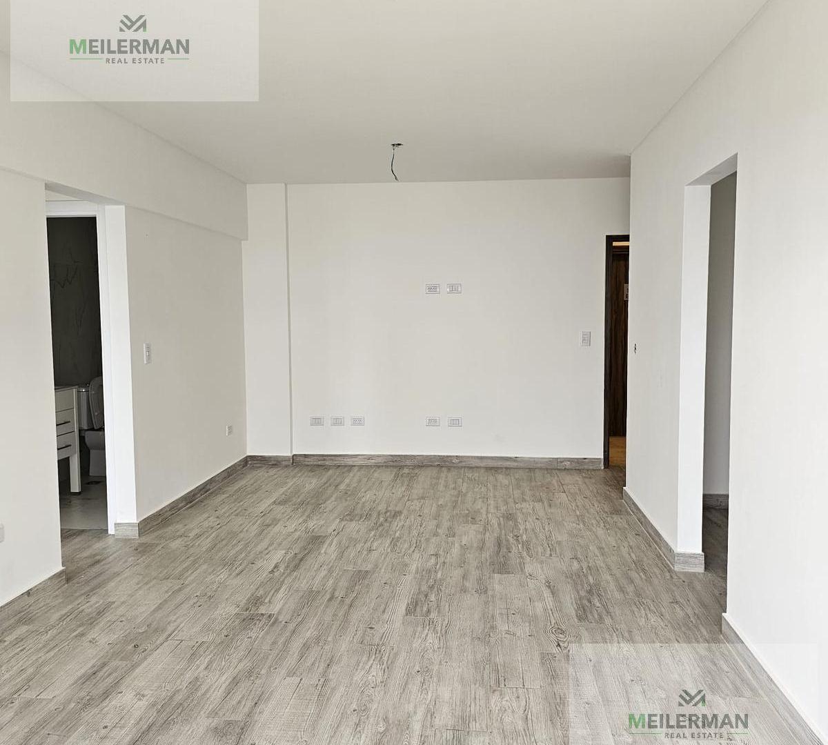 Foto de Venta departamento 2 ambientes con cochera y baulera en Torres Cristal, imagen 4