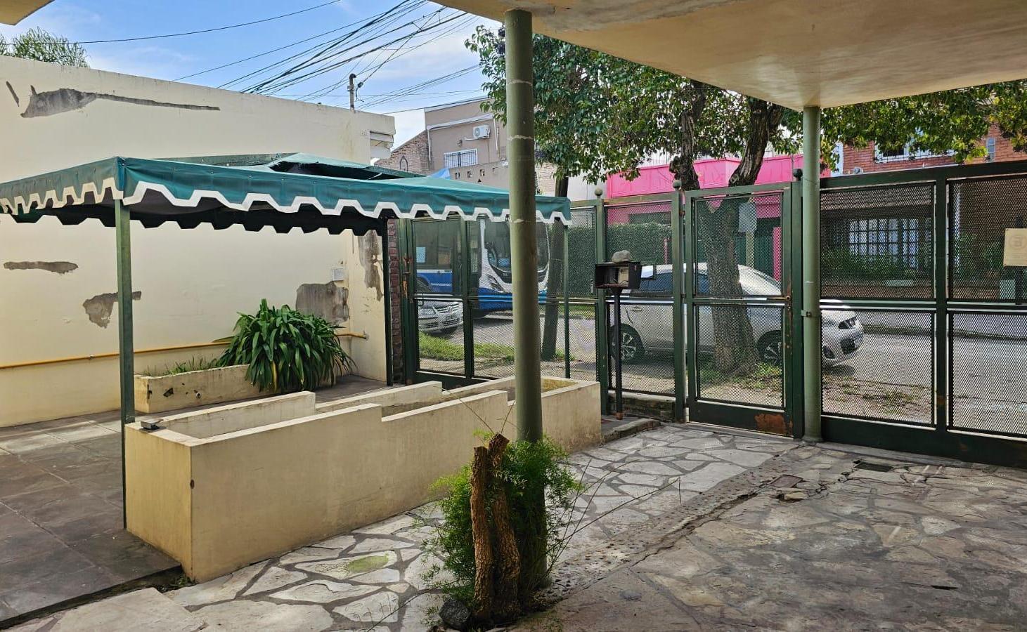 Foto de Venta de Casa a refaccionar en Beccar, imagen 5