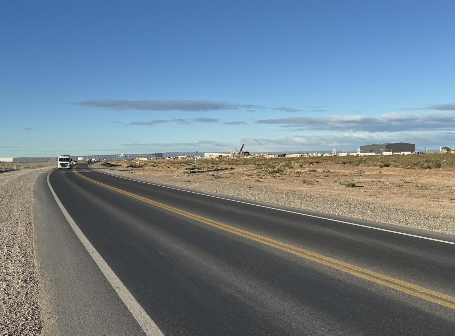 LOTEO CORREDOR PETROLERO FRENTE DE RUTA NEUQUEN - COMERCIAL