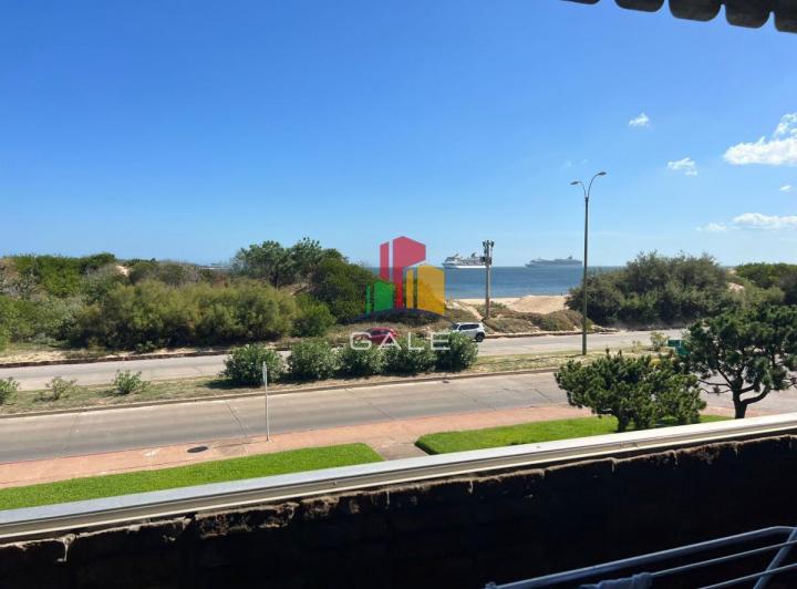 Frente al Mar hermoso apartamento
