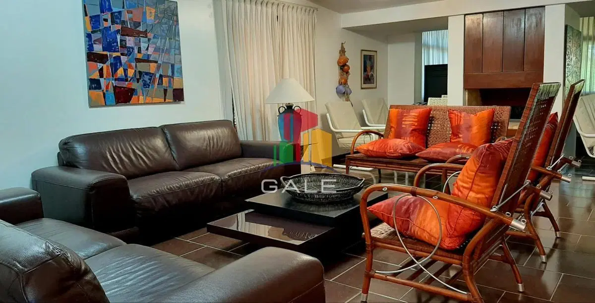 Casa de 4 dormitorios en venta en Playa Mansa, Punta del Este 4