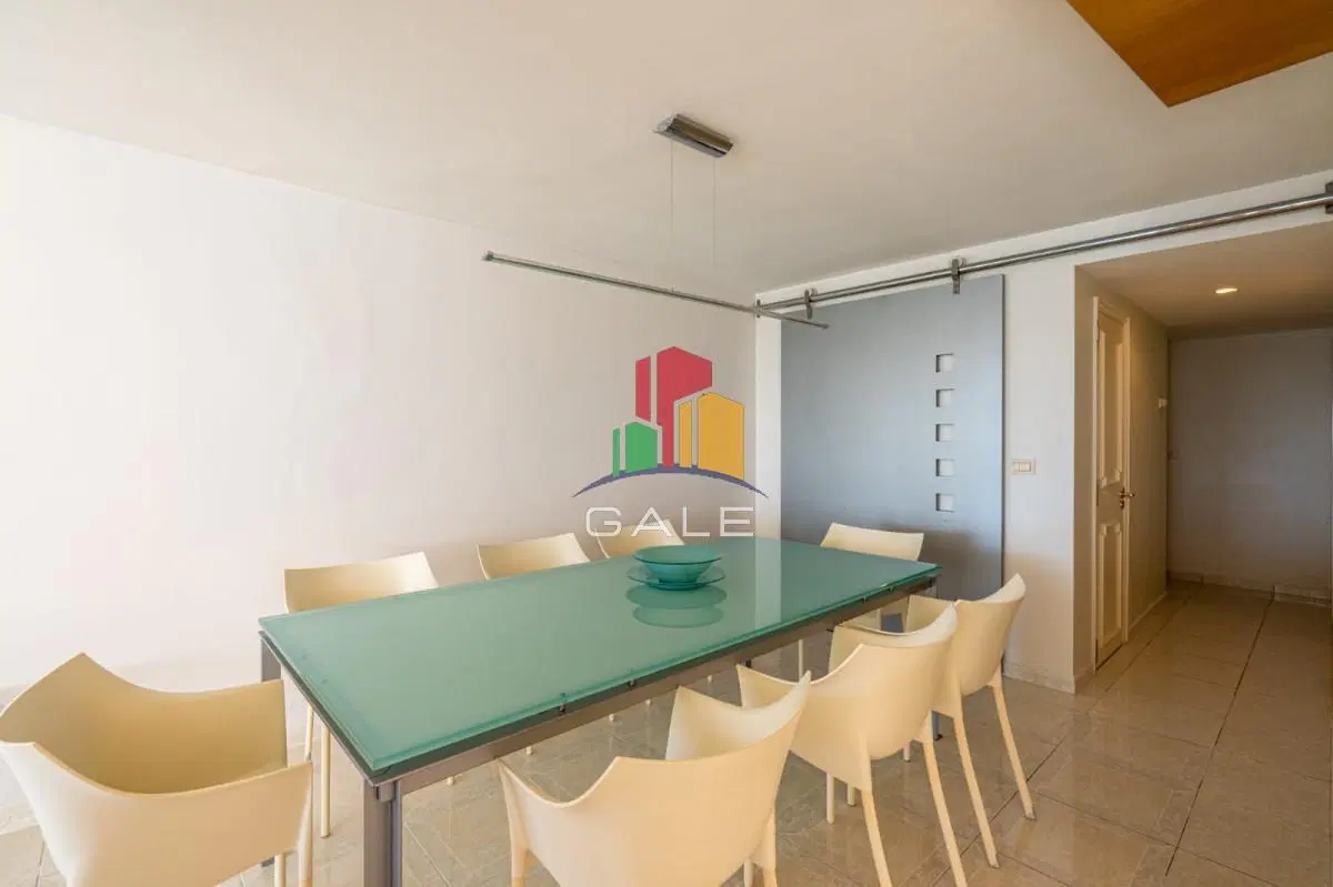Beverly Tower Punta Del Este, Maldonado Uruguay, Apartamento de 3 dormitorios en venta en torre de J 8