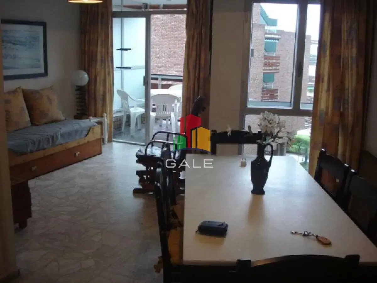Comodo y confortable departamento de 1 dormitorio en edificio Euromar 7