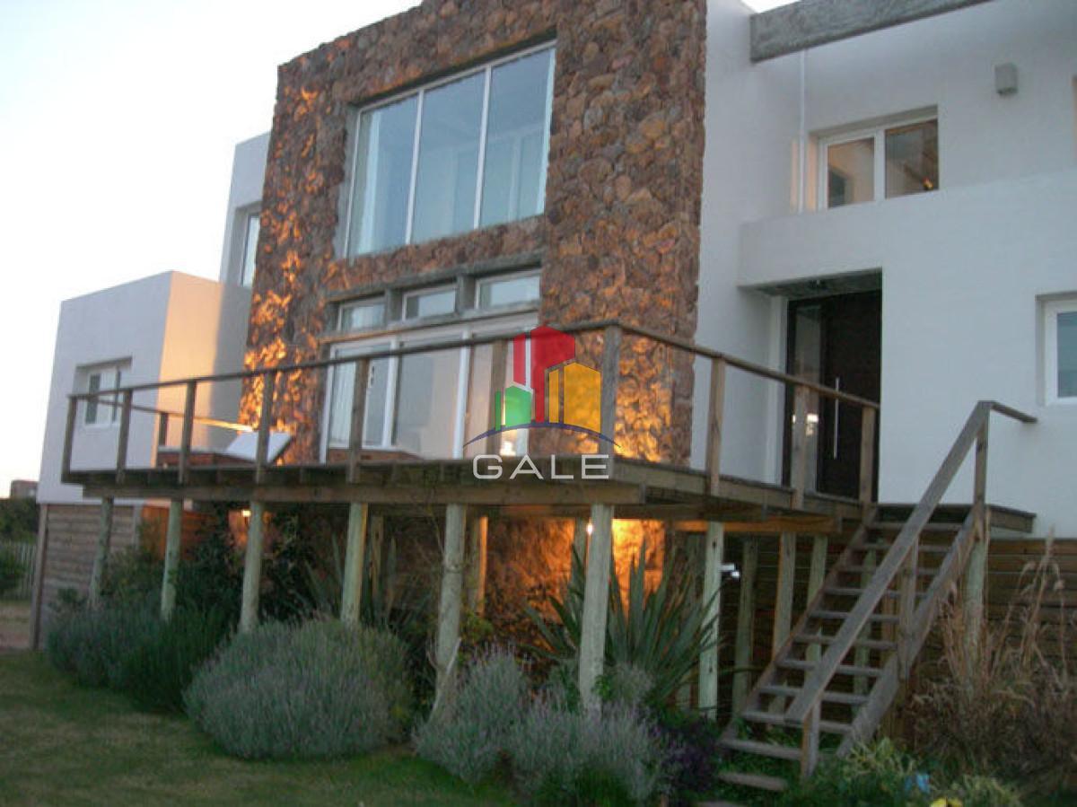Foto de Casa en Venta, Santa Mónica, Manantiales, 4 Dormitorios., imagen 1