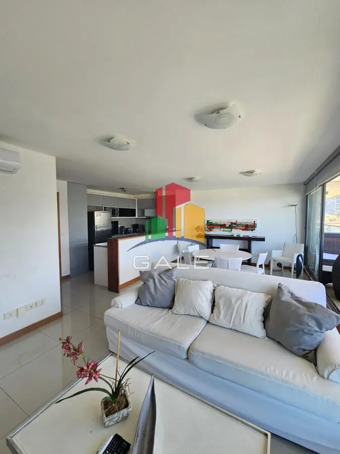 Venta departamento punta del este 2