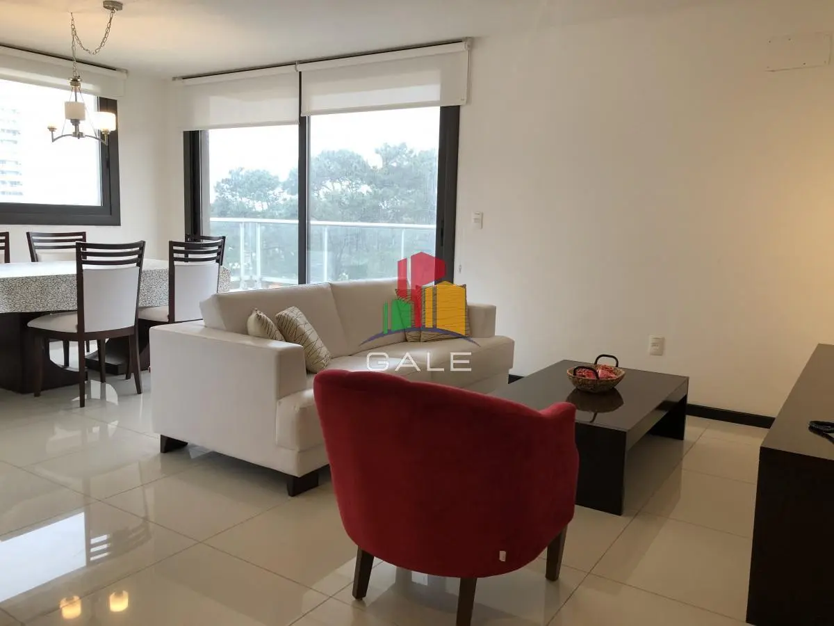 Apartamento de 3 dormitorios en zona club de tenis cantegril 2