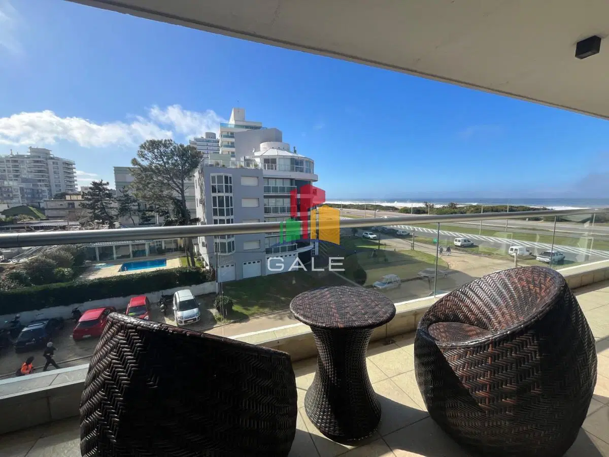 Apartamento primera linea Brava 1