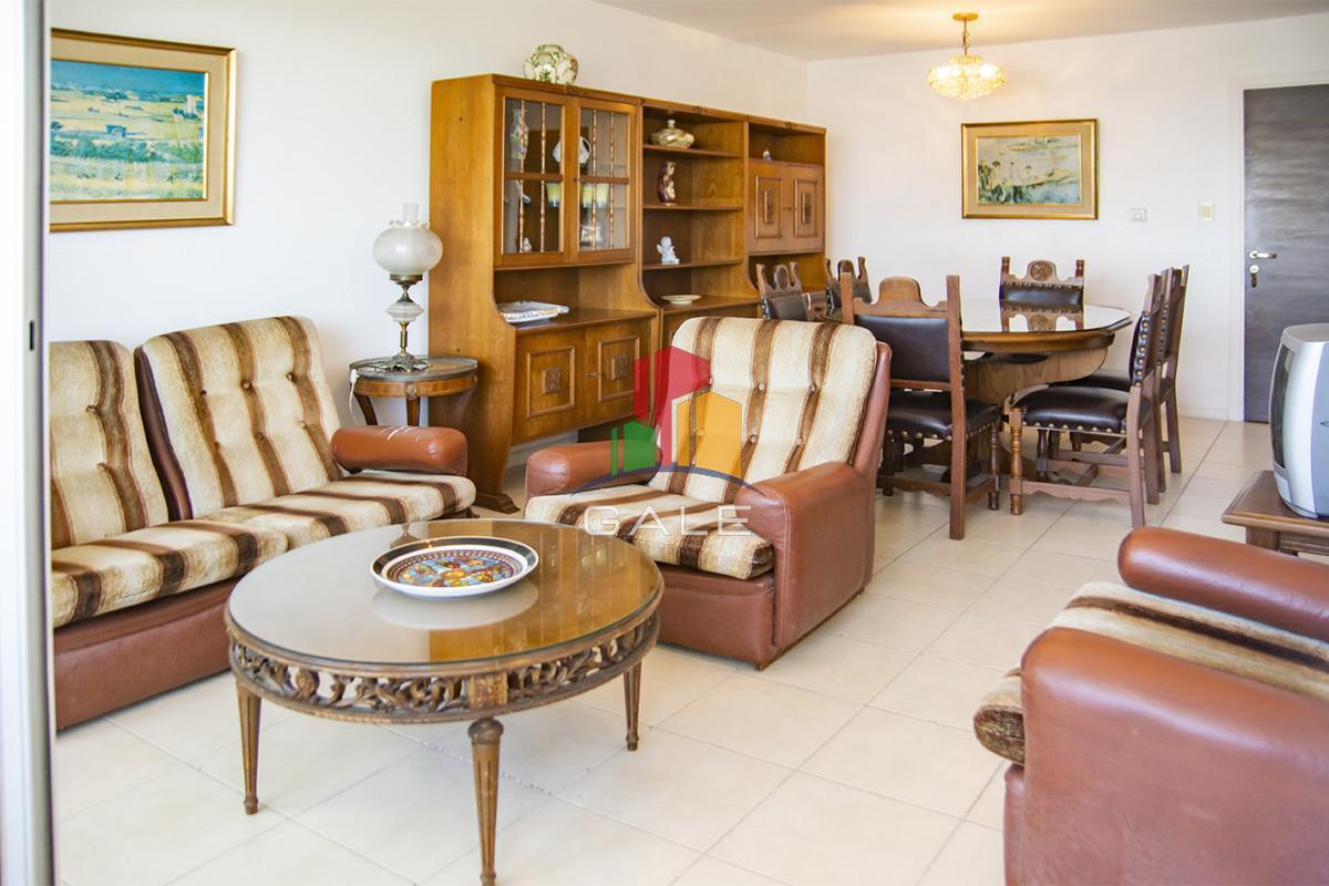 Foto de Vende apto de 2 dormitorios con vista al mar en Punta del este, imagen 1