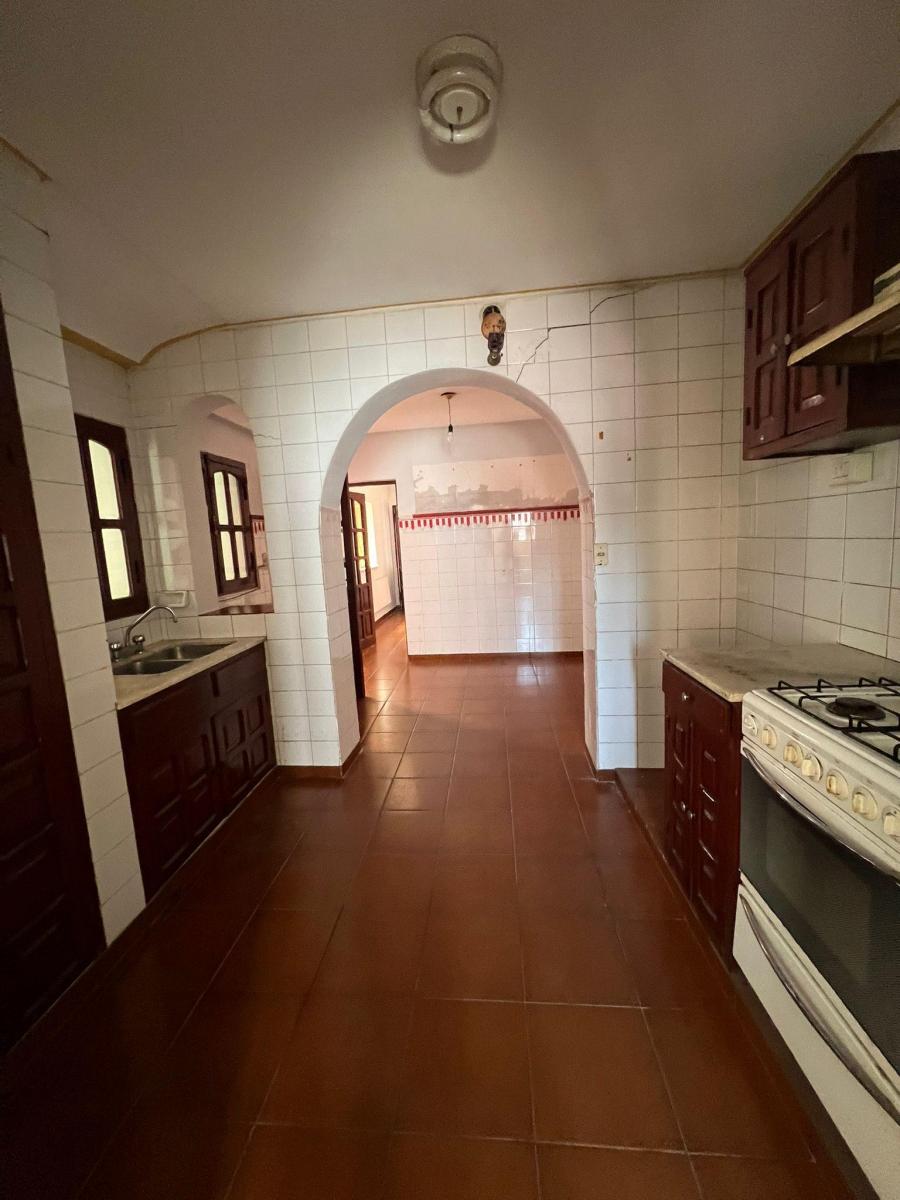 Bº Sur - Casa Venta - 4 Dorm. 5