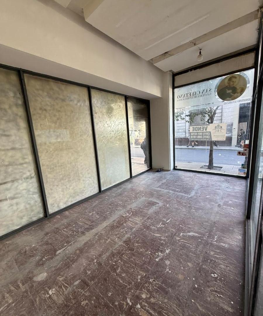 Foto de Galeria comercial a la venta | 12 locales, imagen 4