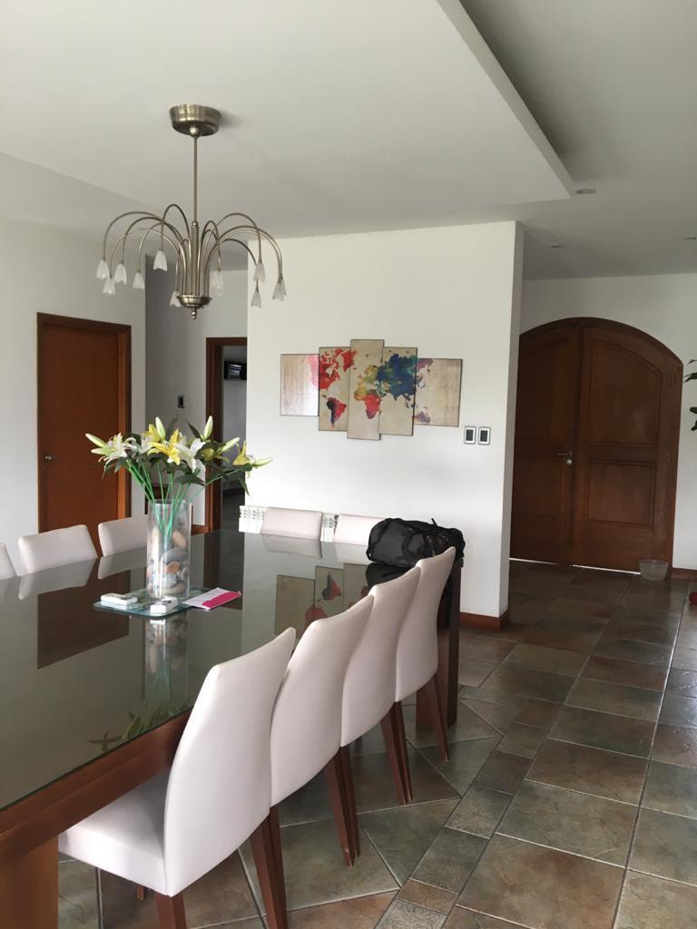 Casa en Venta - Ringuelet 5