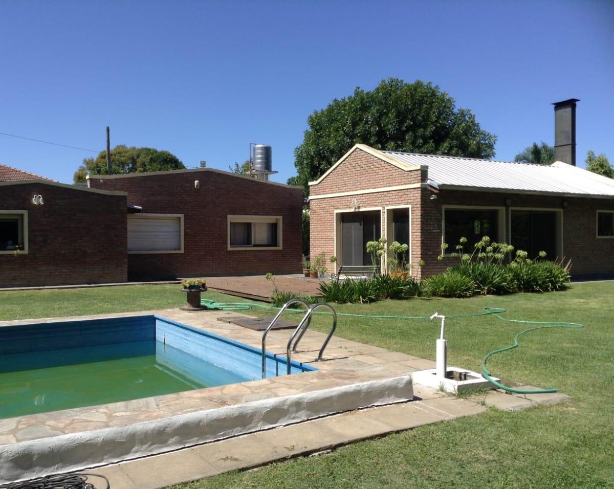 Casa en Venta - Villa Elisa 2