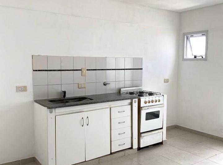 DUPLEX EN ALQUILER - LA PLATA 1