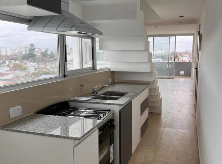 Departamento en Alquiler, La Plata 3
