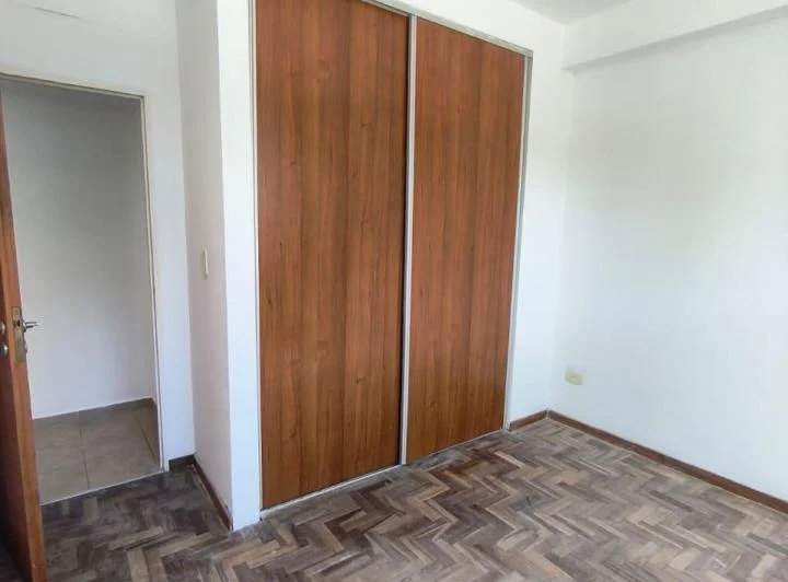 Departamento en Alquiler, La Plata 2