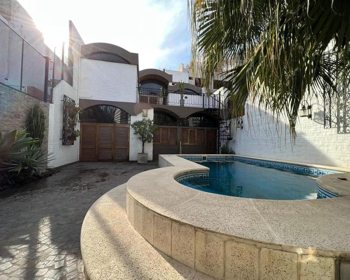 San Martin Centro Venta de Casa 6 Ambientes 4