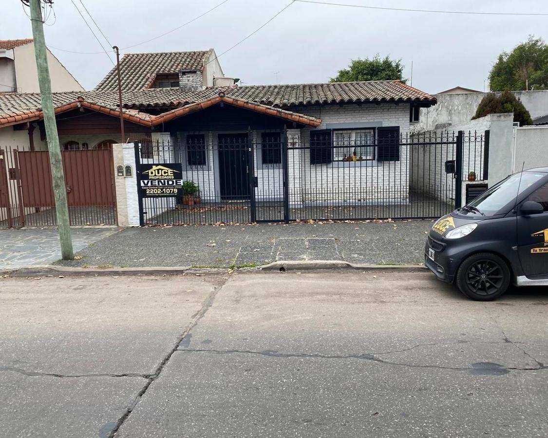 Venta Casa en San Andres Zona Plaza Alem Apto Credito 3