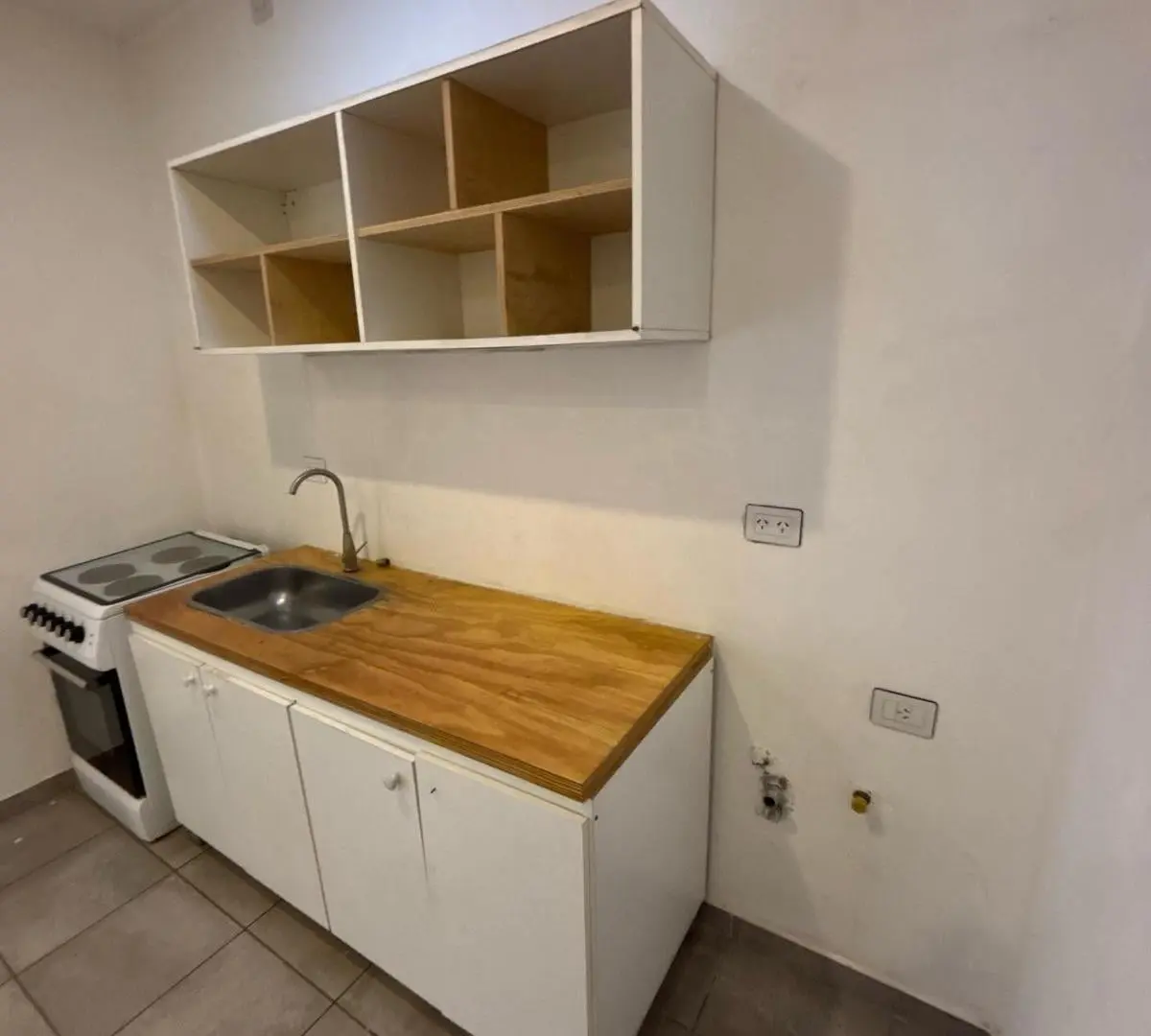 2 ambientes en alquiler a nuevo en Jose Leon Suarez 3