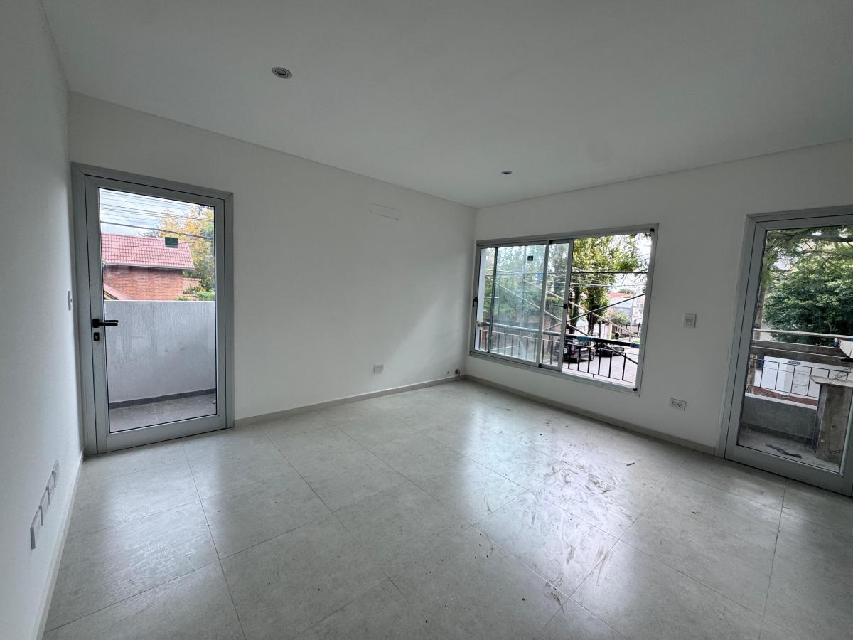 Departamento 2 Ambientes con Cochera. Quilmes. 3