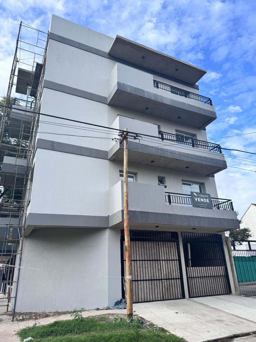 Departamento en Venta 2 Ambientes con Cochera. Quilmes 2