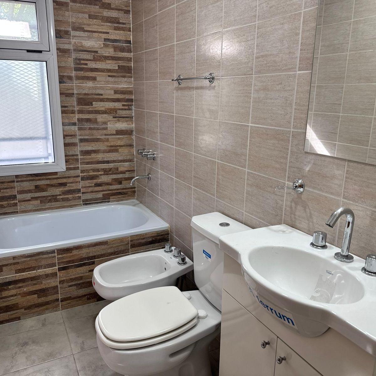 Departamento 2 Ambientes en Venta Berazategui! 3