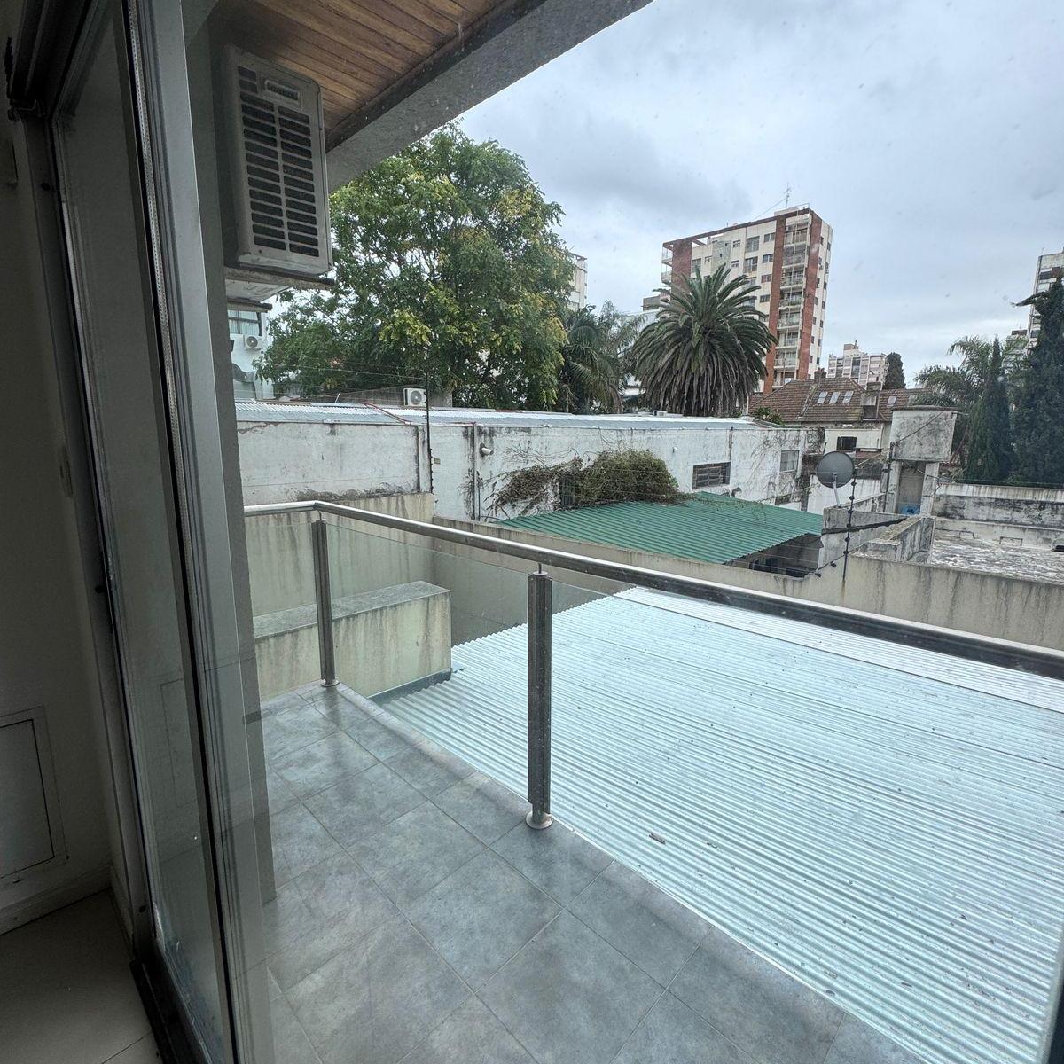 Departamento de 4 Ambientes. Quilmes Centro. 5