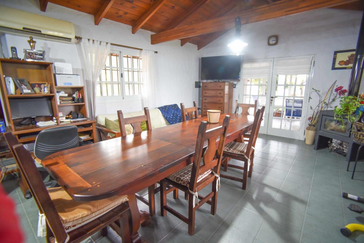 Casa Quinta de 3 Dorm 3 Baños a 100 m de Ruta 1 1