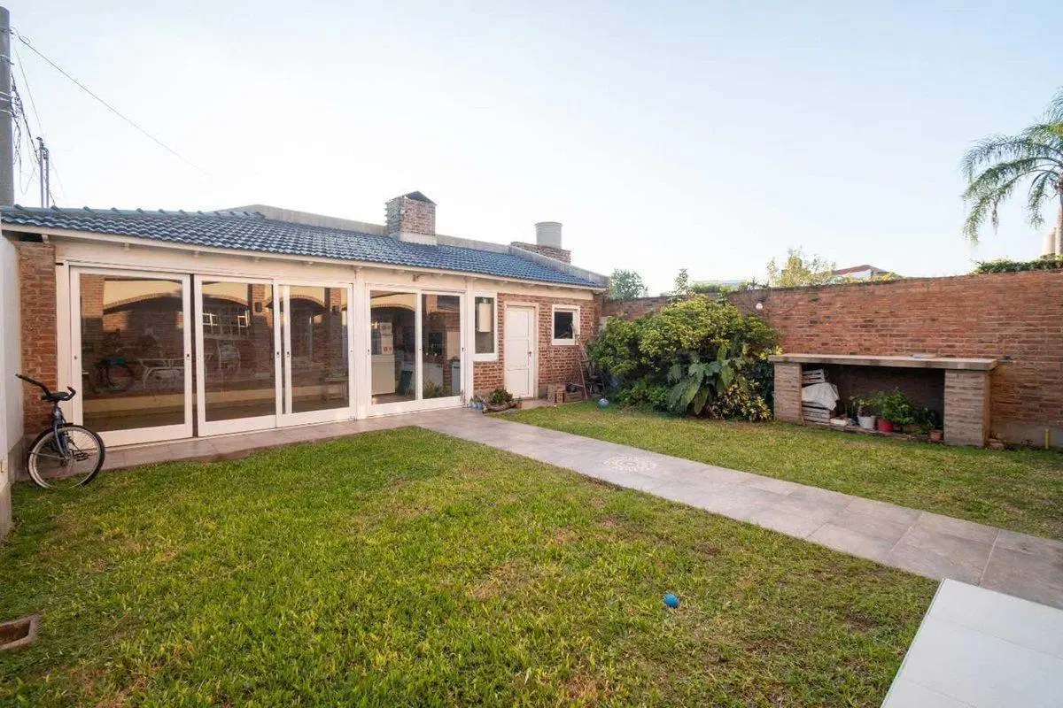 VENTA CASA DE CATEGORÍA 3 DORMITORIOS EN SUITE 4
